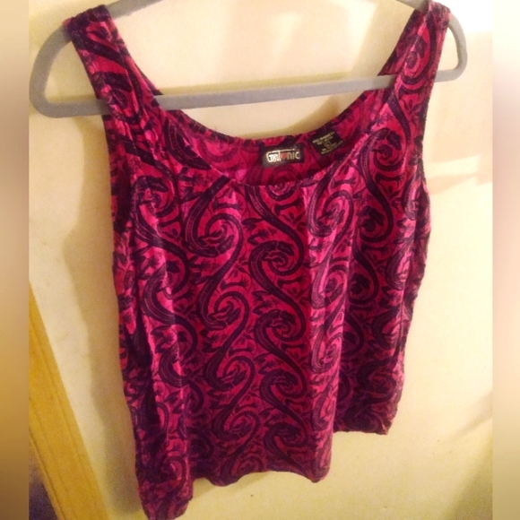 GinTonic Vintage Tank Top - Picture 1 of 7